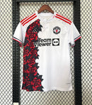 MANCHESTER UNITED EDICIÓN ESPECIAL II 25/26 HOMBRE